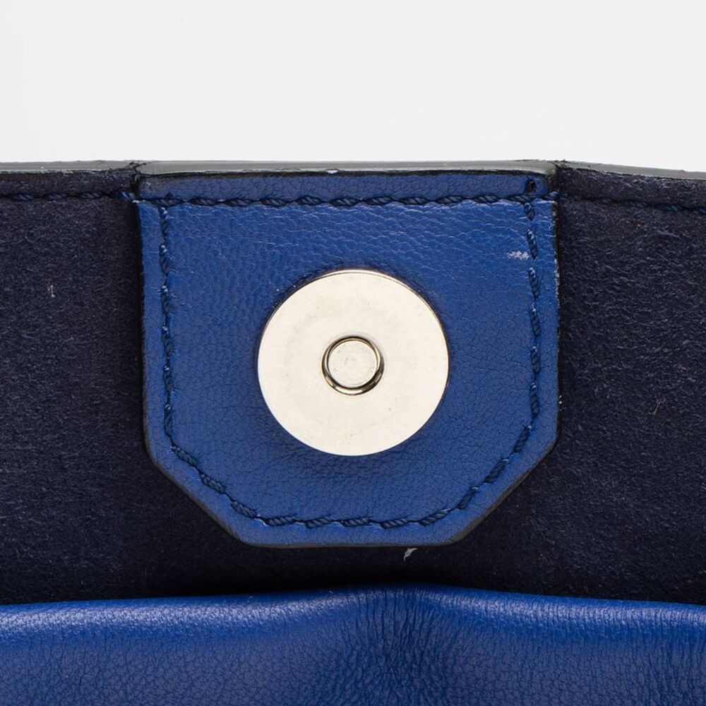 Givenchy Lambskin Easy Medium Tote - Picture 10 of 16